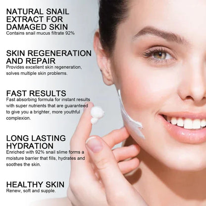 GREEVENER KOREAN SNAIL COLLAGEN LIFTING FIRMING CREAM